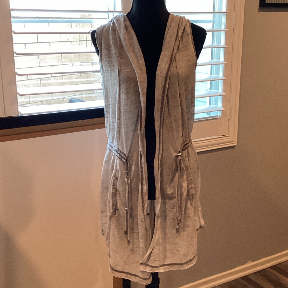 Casual Gray Hooded Vest with Drawstrings